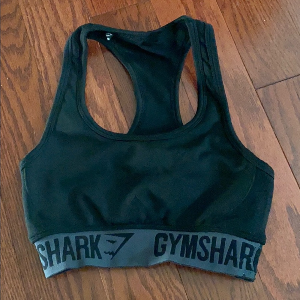 XS black gymshark sports bra